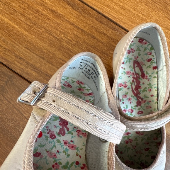 Capezio Tap shoes girl size 11.5 - Picture 3 of 5